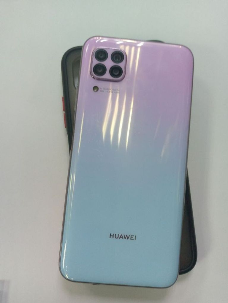 Купити Huawei p40 lite 6/128gb Б/У