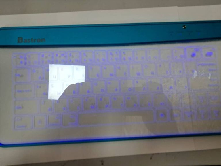 Розпродаж Bastron b9 wireless glass keyboard, продавець Техноскарб