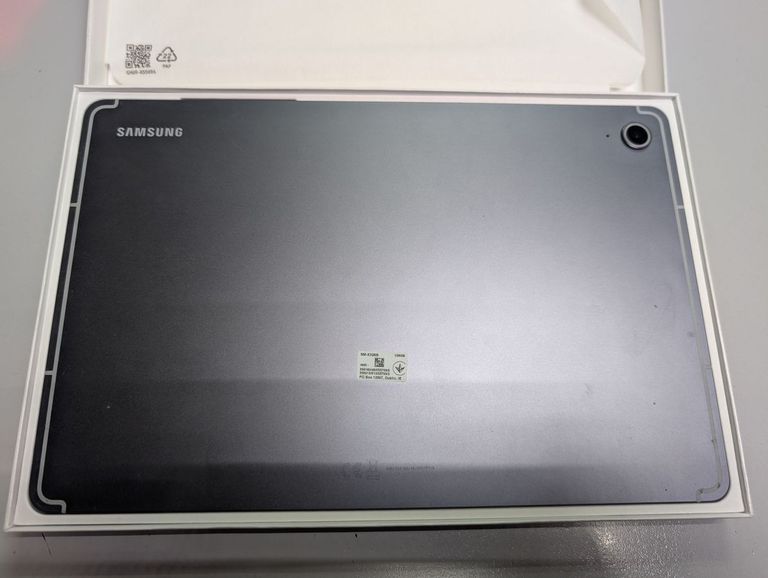 Дешево Samsung galaxy tab s10 fe 5g 8/128gb з ломбарду