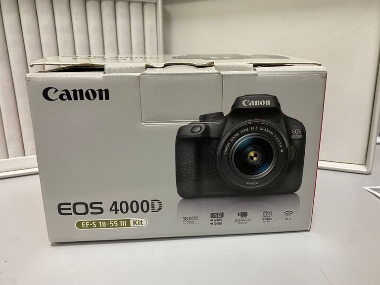 Canon eos 4000d + ef-s 18-55 1:3.5-5.6 iii Код:01-200810347. Изображение 10