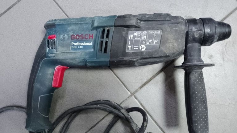 Купити Bosch gbh 240 Б/У