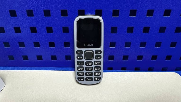 Дешево Nomi i1441 Blue з ломбарду