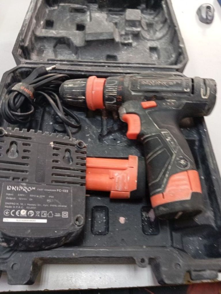 Купити Dnipro-M cd-12q + 2 акб + зп Б/У