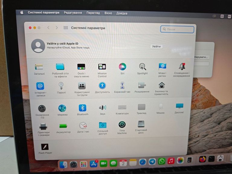 Apple macbook pro a1502 13,3" core i5 2,8ghz/ram8gb/ssd256gb/intel iris graphics 6100 Код:01-200828826. Зображення 7