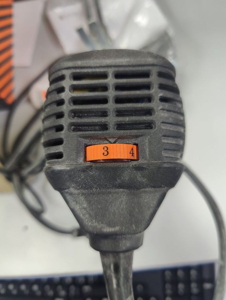 Дешево Dnipro-M er-70s з ломбарду