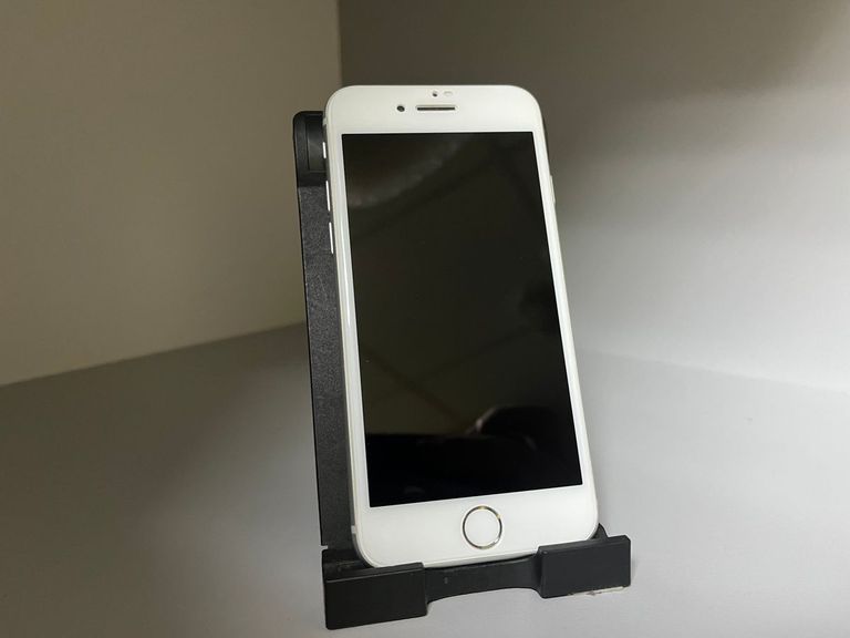 Объявление Apple iphone 8 64gb Б/У