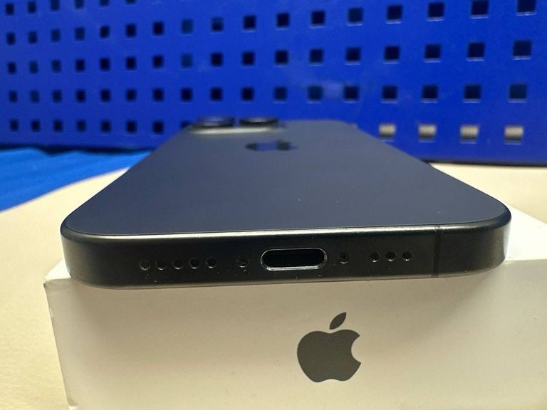 Apple iphone 15 pro 512gb Код:01-200854894. Зображення 7