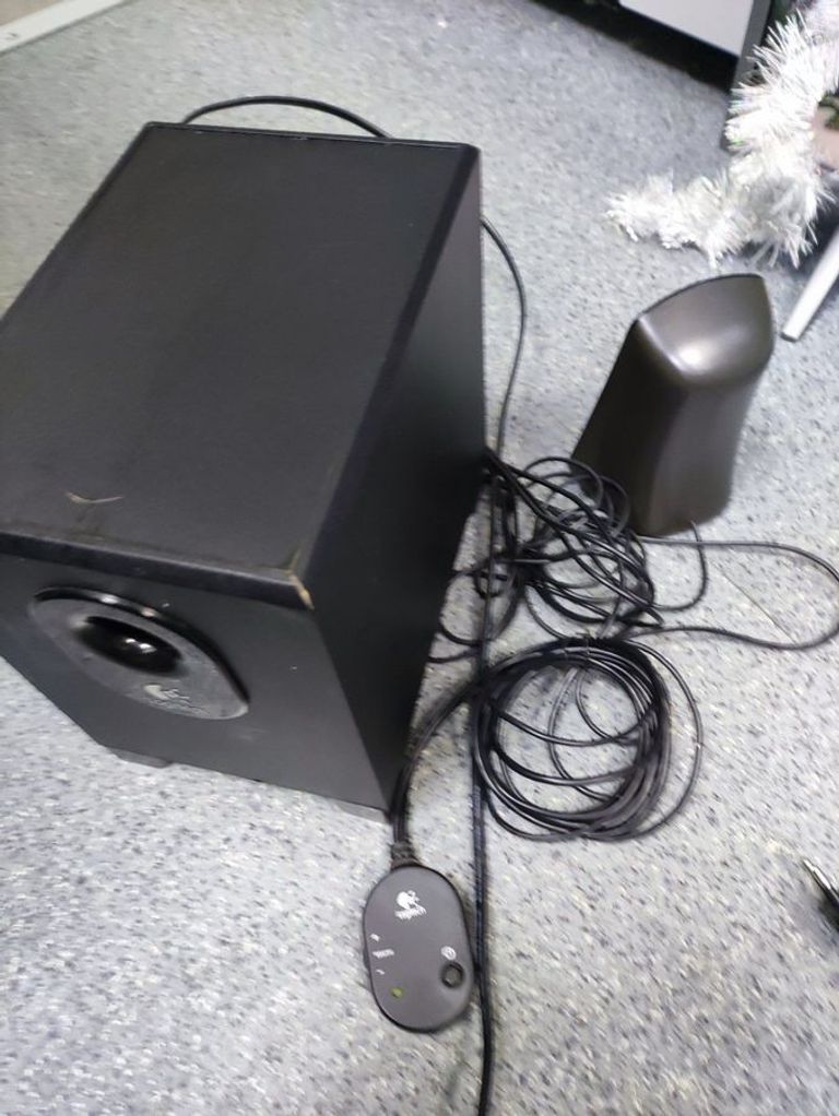 Купити Logitech z313 Б/У