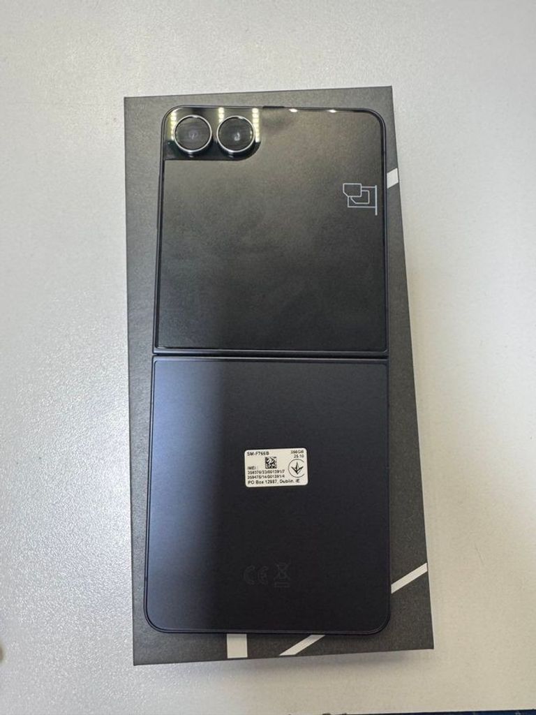 Купити Samsung galaxy flip7 12/256gb Б/У