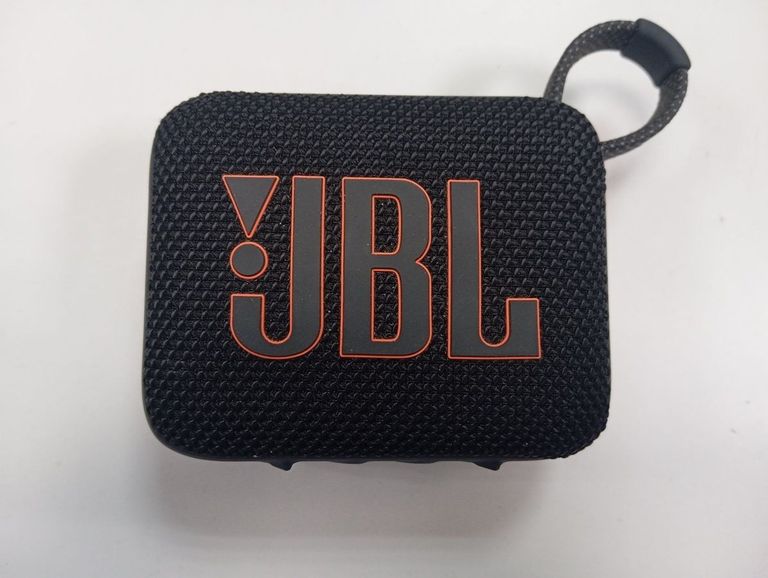 Купити Jbl go 4 Б/У