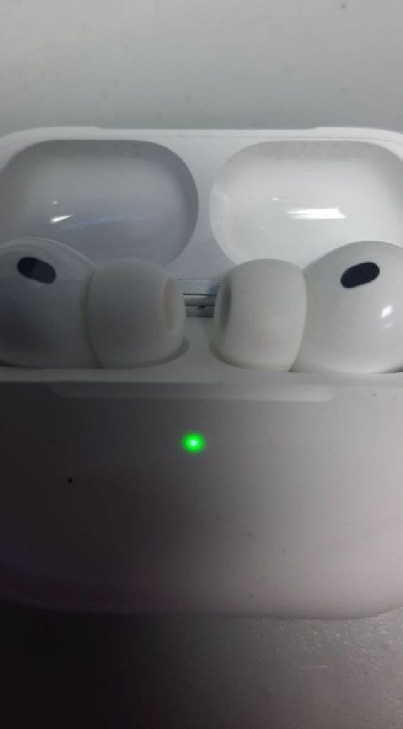 Оголошення AirPods Pro 3 Б/У