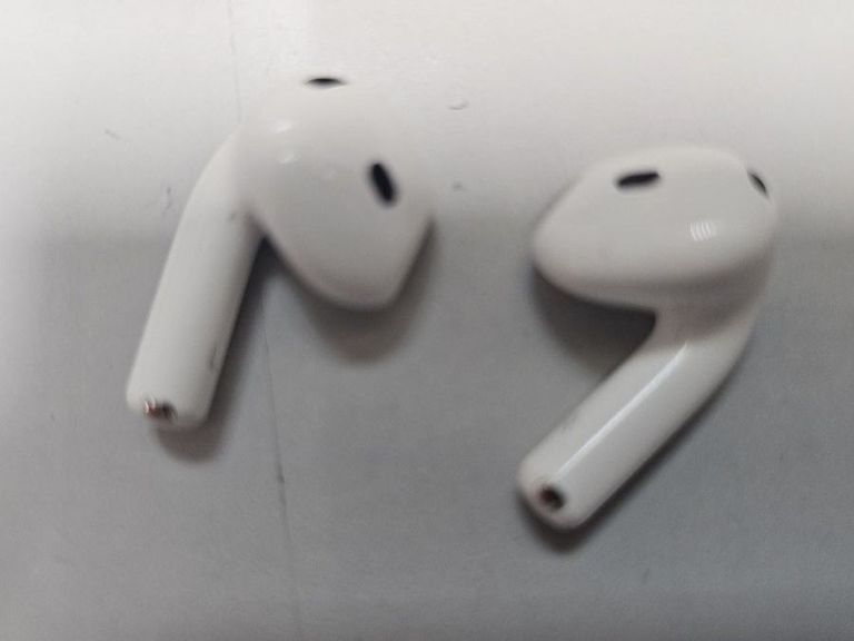 Розпродаж Apple airpods 4, продавець Техноскарб