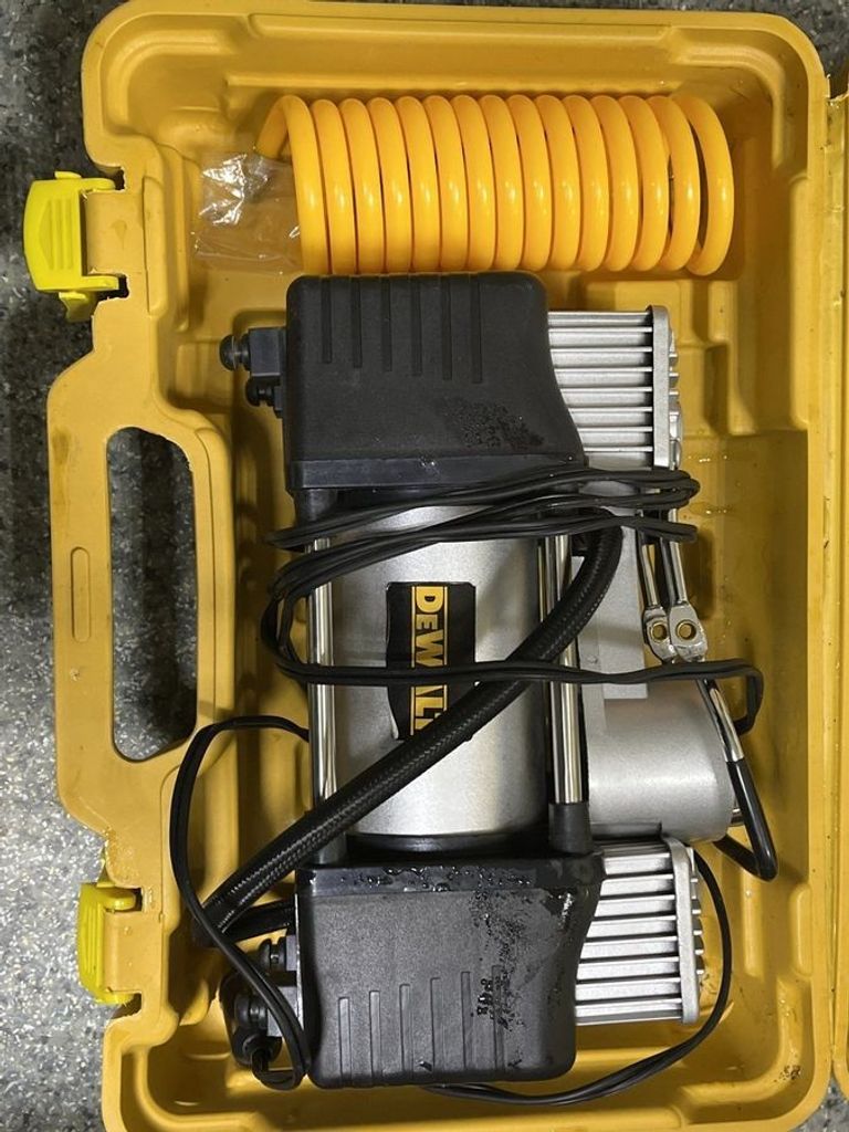 Оголошення Dewalt Копія без моделі Б/У