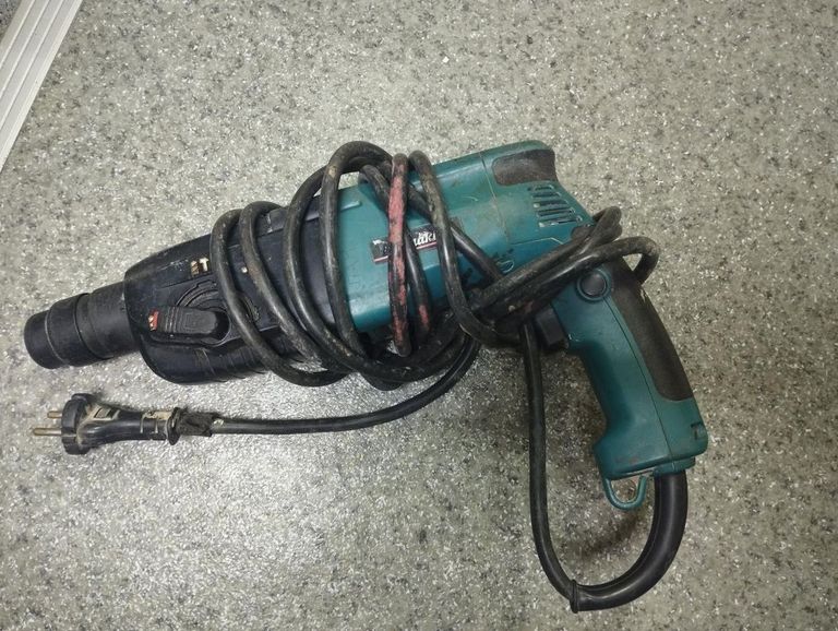 Купити Makita hr2450 Б/У