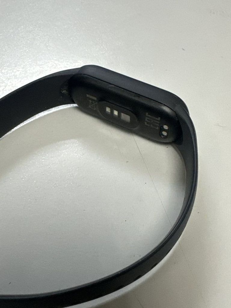 Объявление Xiaomi mi smart band 6 black Б/У