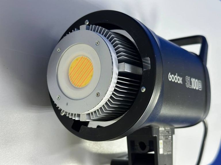Розпродаж Godox SL-100 Bi, продавець Техноскарб