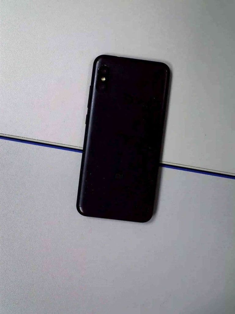 Объявление Xiaomi mi a2 lite 4/64gb Б/У
