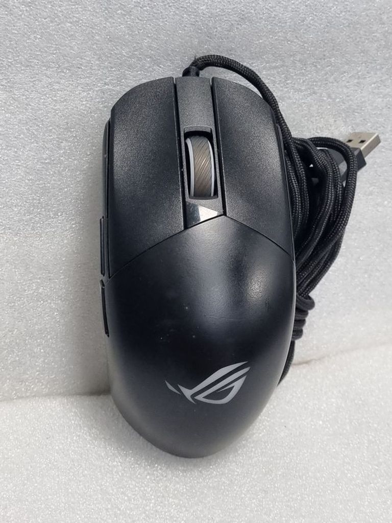 Купити Asus ROG Strix Impact III USB (90MP0300-BMUA00) Б/У