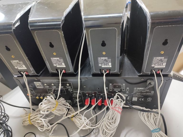 Yamaha av-ресівер yamaha rx-v385+сабуфер ns-sw050+4 колонки ns-b40+ns-c40 Код:01-200905108. Зображення 7