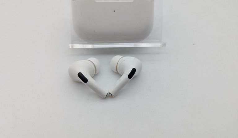 Розпродаж Apple AirPods Pro (MWP22), продавець Техноскарб