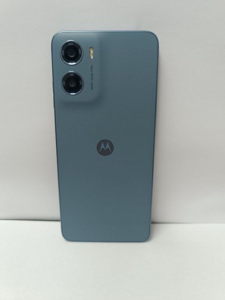 Дешиво Motorola moto e15 2/64gb с ломбарда