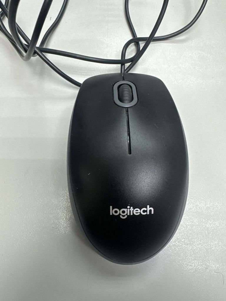 Дешиво Logitech b100 optical mouse с ломбарда
