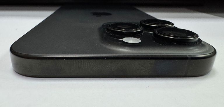 Apple iphone 16 pro max 256gb Код:01-200913837. Зображення 6