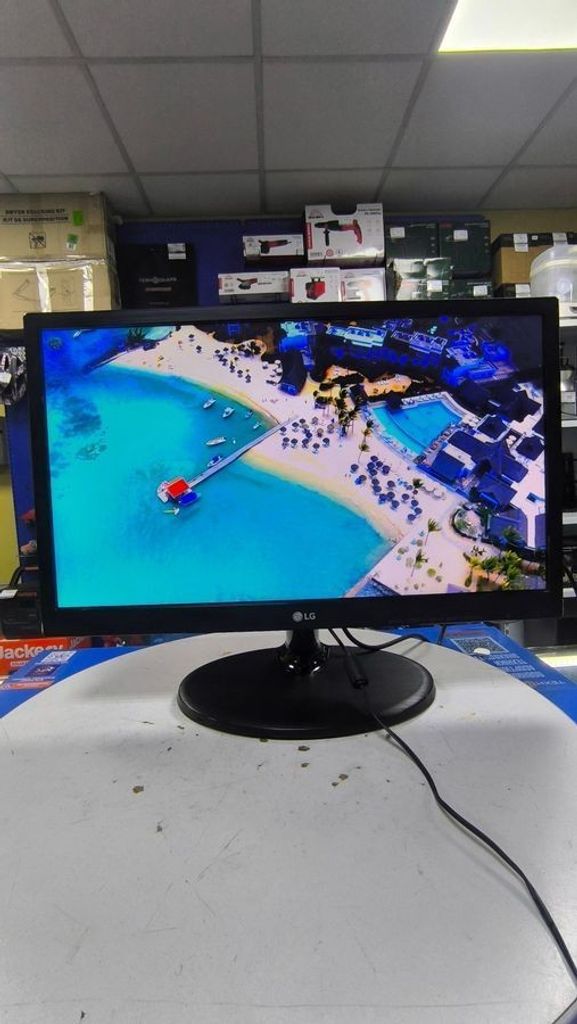 Купить Lg 20m38a Б/У