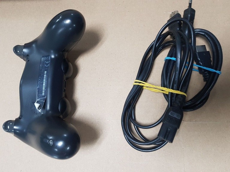  Sony PlayStation 4 Slim 1TB Black Код:01-200921131. Изображение 5