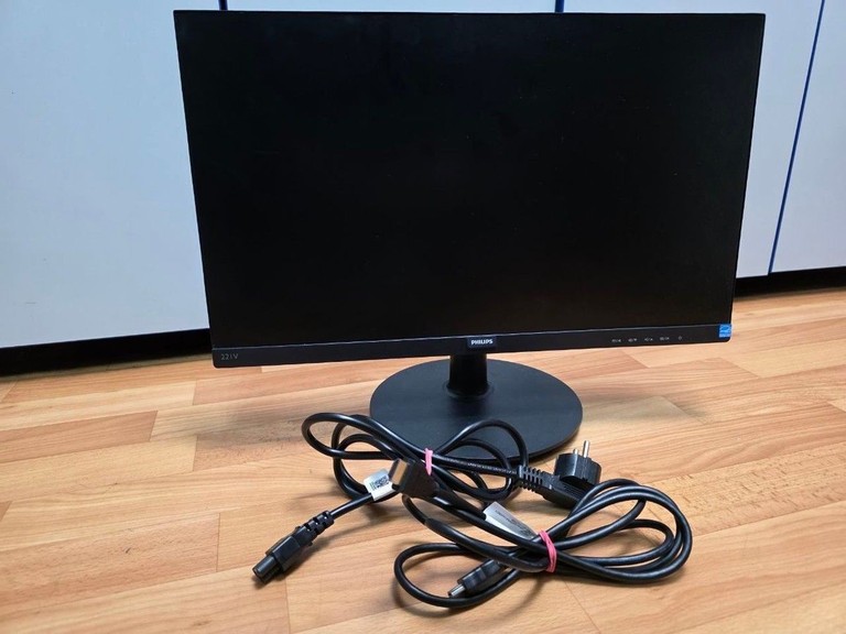 Купить Philips 221v8a/00 Б/У