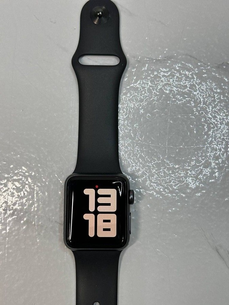 Оголошення Apple watch series 3 gps 38mm aluminum case a1858 Б/У