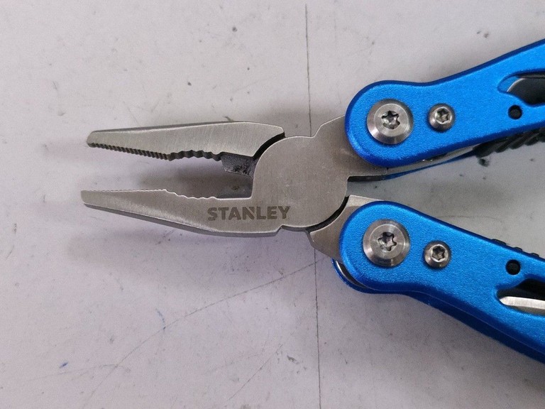 Дешиво Stanley без моделі с ломбарда