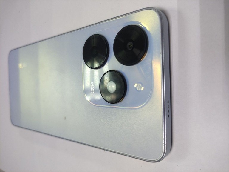 Распродажа Tecno spark go 2024 3/64gb, продавец Техноскарб