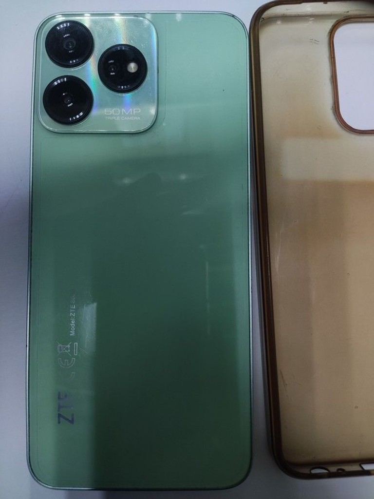 Объявление Zte Blade V50 Design 8/128GB Black Б/У