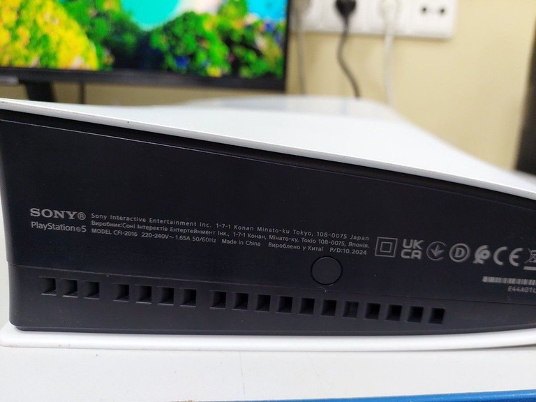 Дешиво Sony PlayStation 5 Slim Digital Edition 1TB с ломбарда