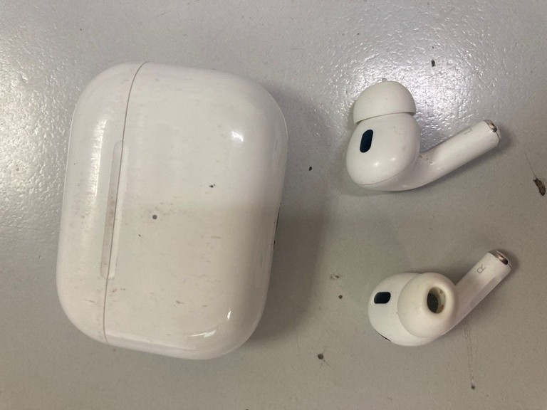 Распродажа Apple airpods pro 2nd generation with magsafe charging case usb-c, продавец Техноскарб