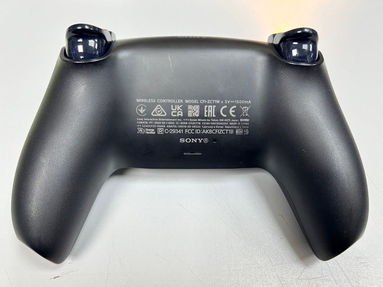 Оголошення Sony DualSense Black Б/У