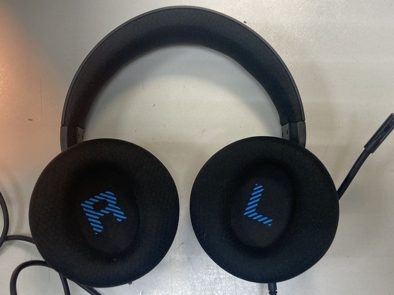 Оголошення Lenovo legion h200 Б/У