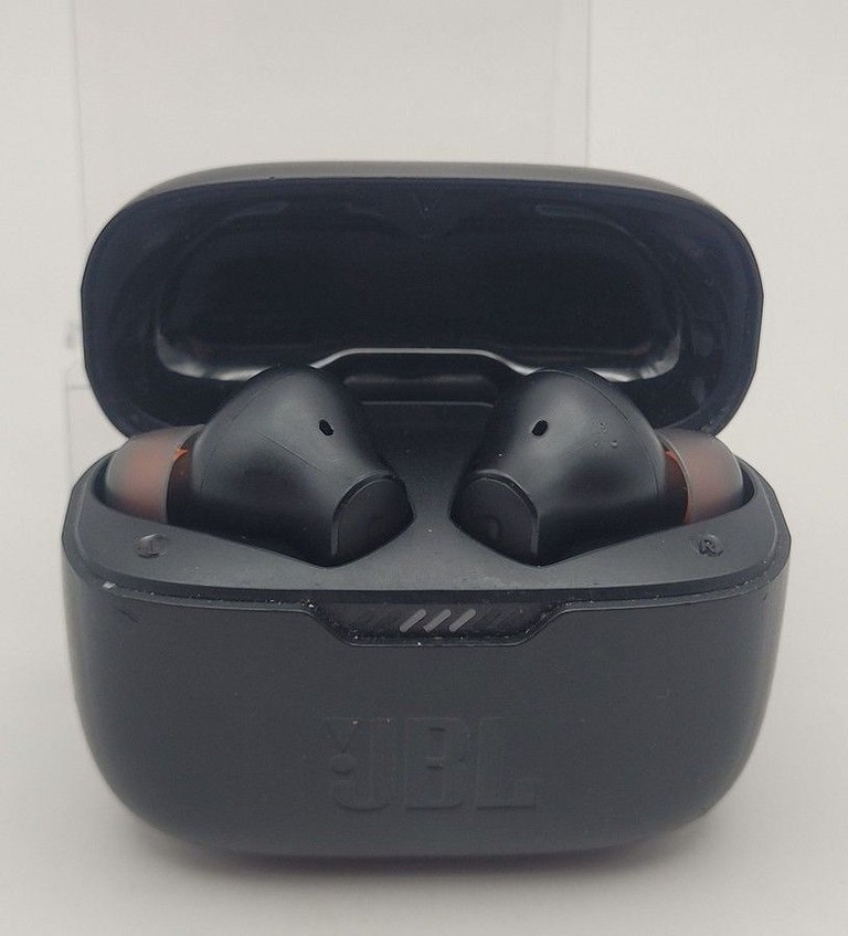 Купити Jbl tune 235nc Б/У