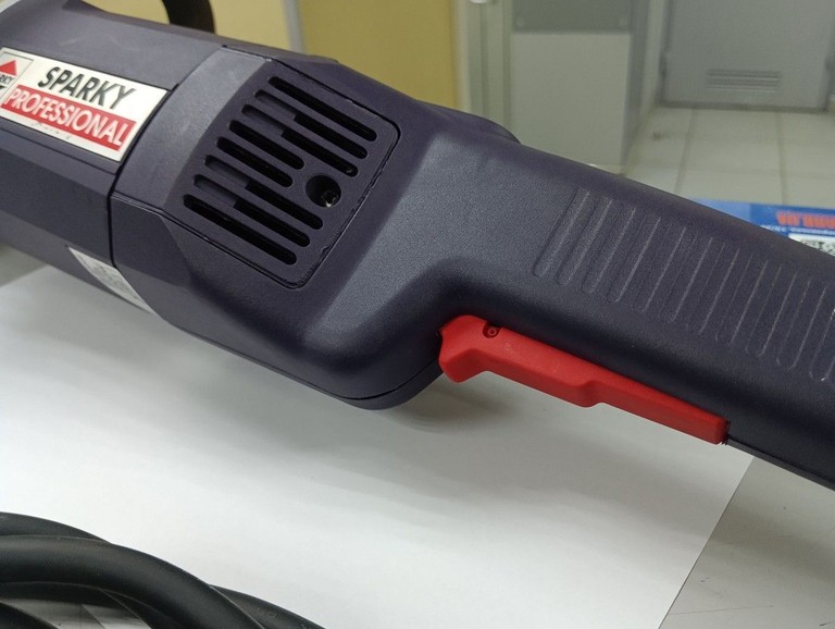 Дешево SPARKY PM 2000E з ломбарду