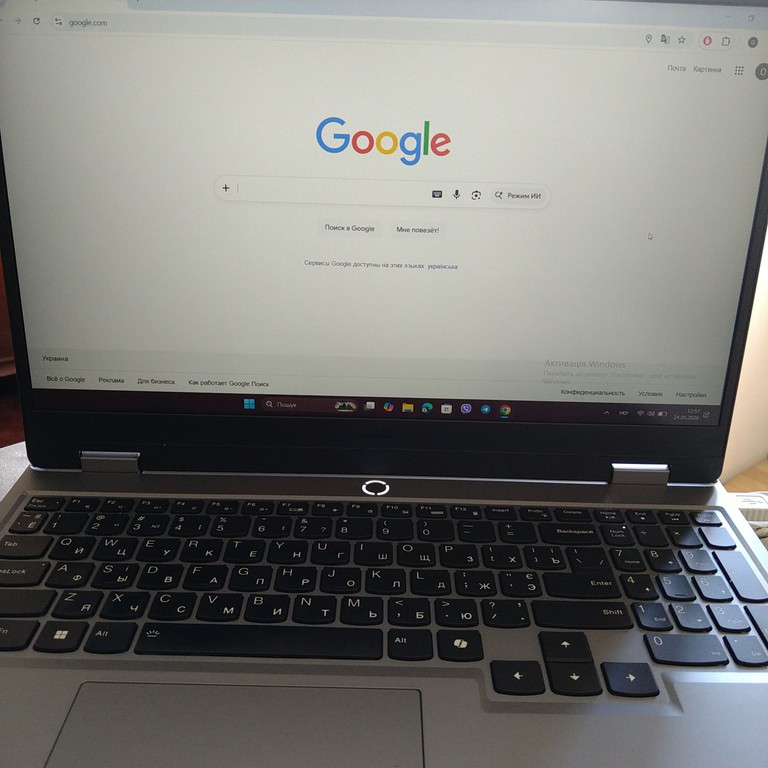 Купити Lenovo LOQ 15IAX9 Luna Gray (83GS00BMRA) Б/У