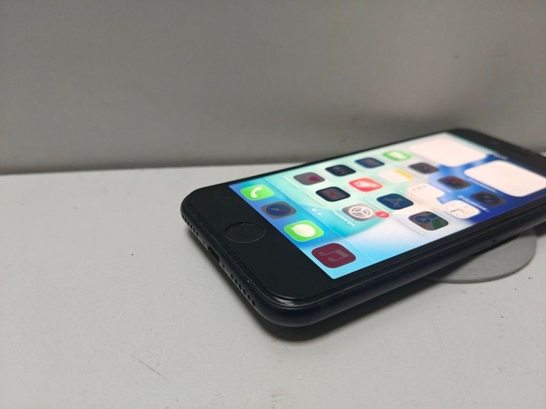 Apple iphone se 2022 128gb Код:01-200962736. Зображення 11