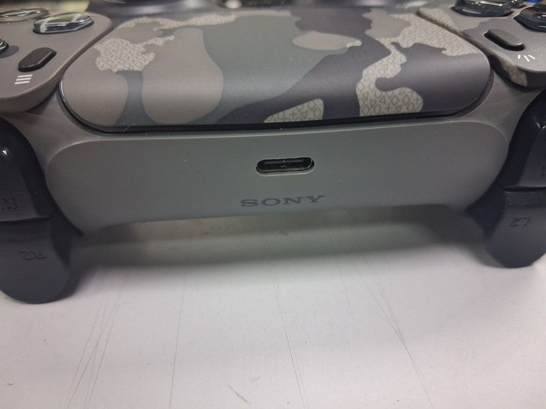 Дешево Sony DualSense Black з ломбарду