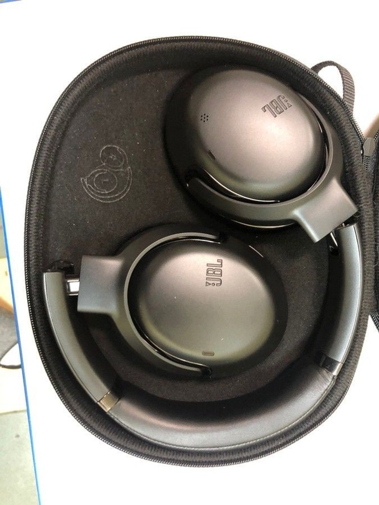 Объявление Jbl tour one m2 Б/У
