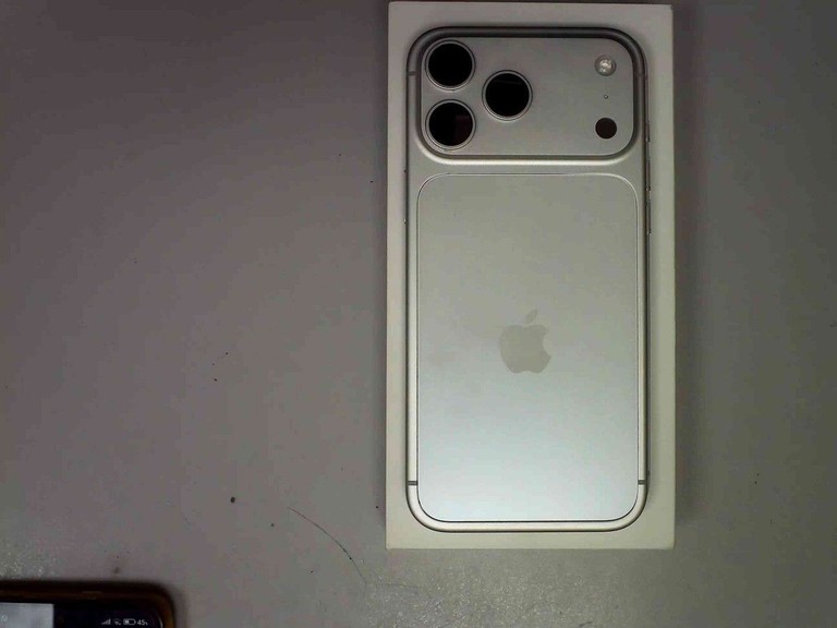 Дешево Apple iphone 17 pro max 256gb з ломбарду