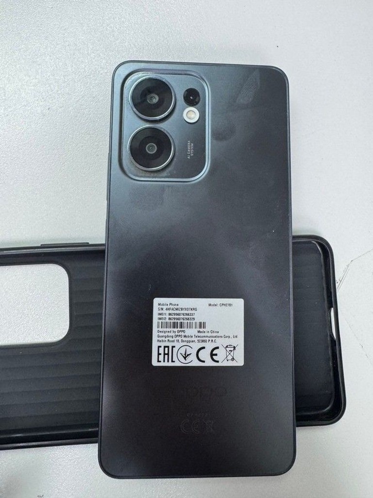 Розпродаж Oppo reno13 f 4g 8/512gb, продавець Техноскарб