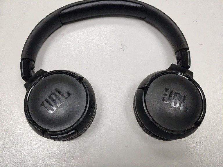 Оголошення Jbl tune 520bt Б/У