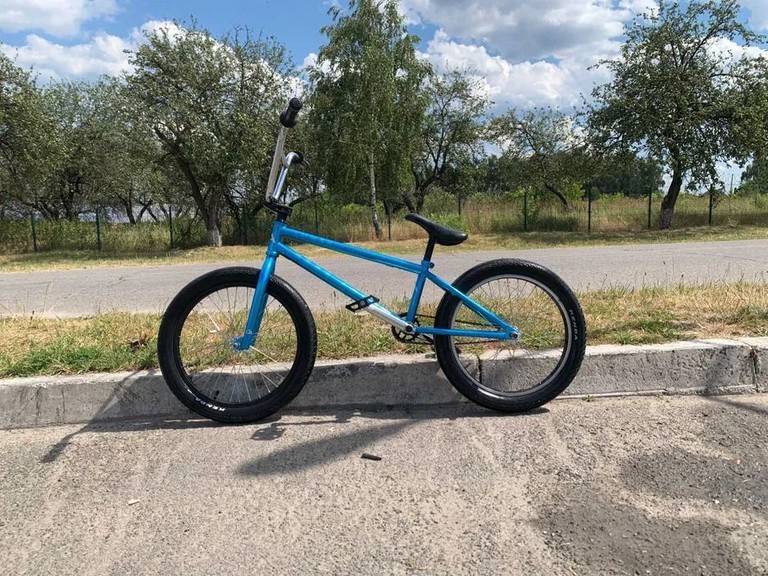 Дешево BMX (Free agent, Lumen) Blue з ломбарду