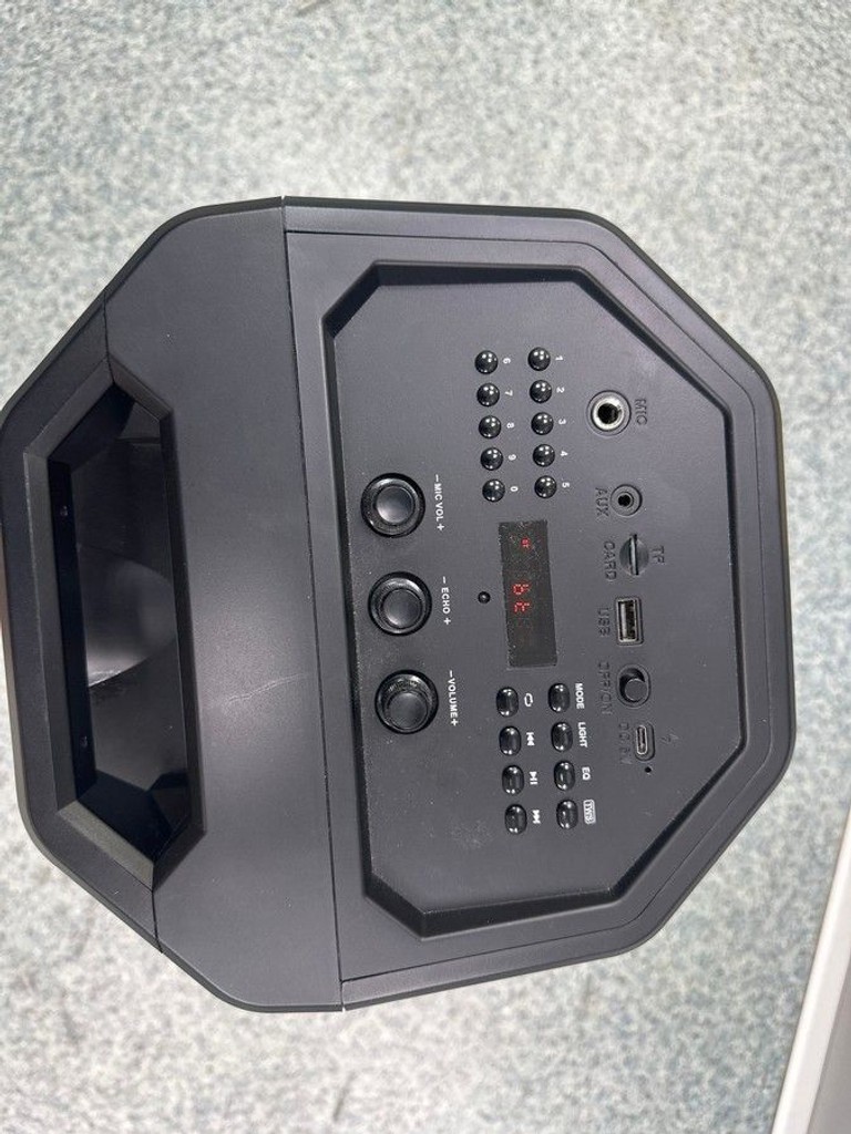 Розпродаж Real-El x-777, продавець Техноскарб