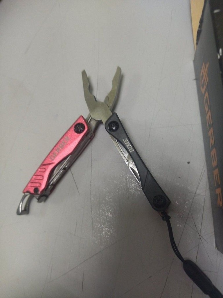 Купить Gerber Dime Multi-Tool Red (31-003622) Б/У